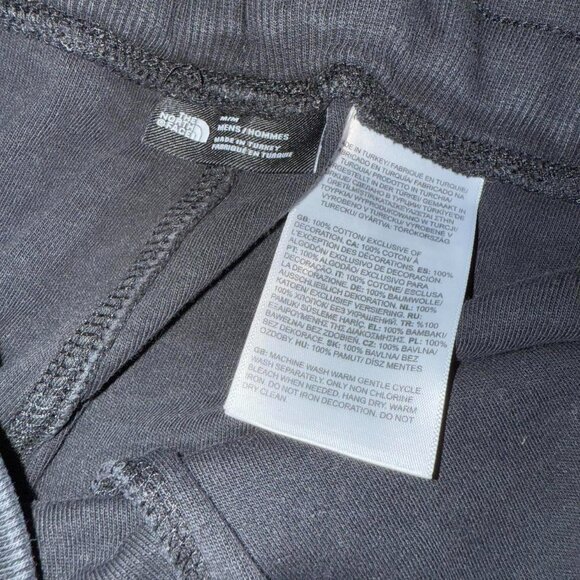 men's faded black the north face shorts - Picture 2 of 3